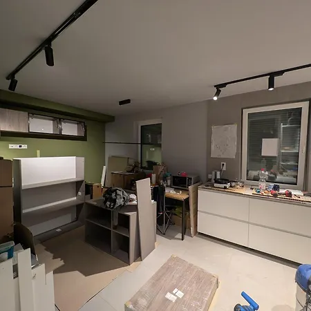 House 756 - 4 Schlafzimmer, 2 Badezimmer, Gaeste Wc, Sauna, Outdoor-kueche Holiday home Mainz